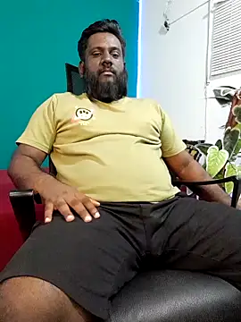 rayansmith_ (M young) - Rub with my bulge