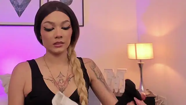 emmabridgerton webcam