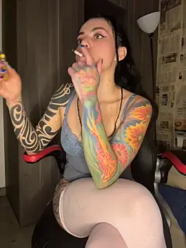 Preview of i_am_nina_