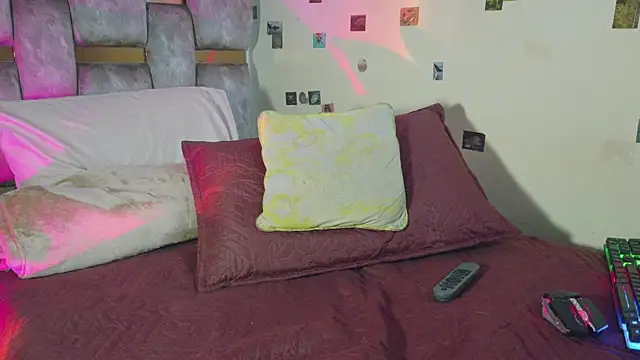 DannyPhantom555 webcam