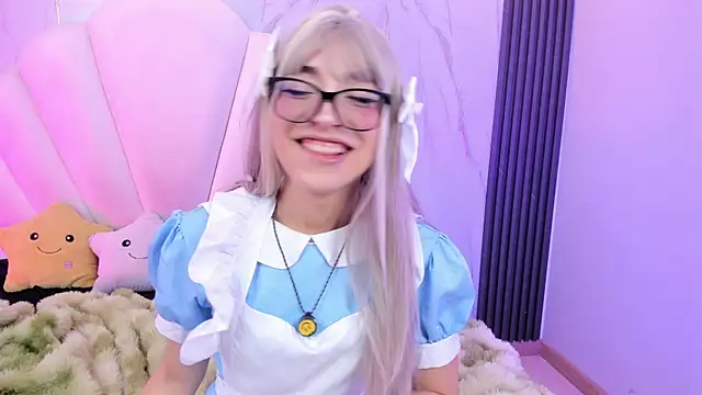 AliiceWonderland_ live sex cam
