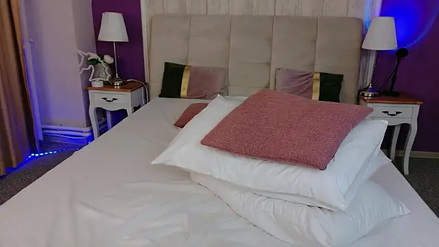 kimorajoy (F milf) - Dildo Inside my tight kitty and orgasm