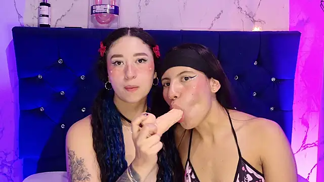 Dakotaa_Johnson webcam