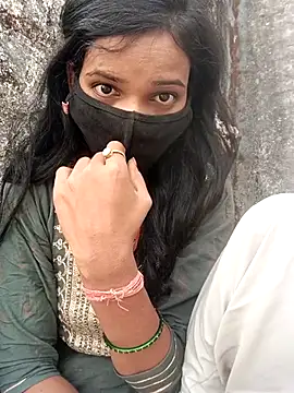 Desi_Couple_P webcam