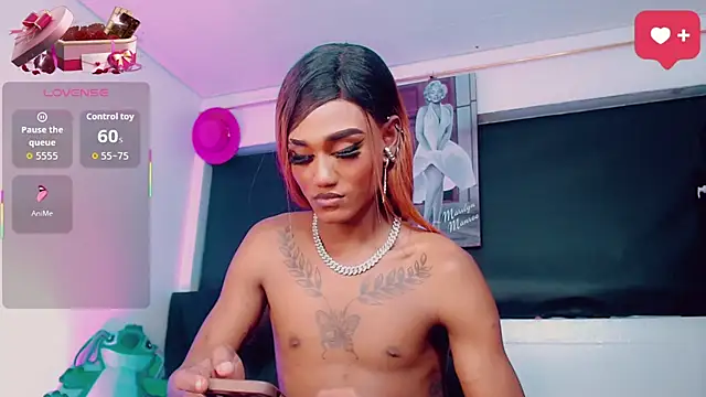 Kendall_hornyy webcam