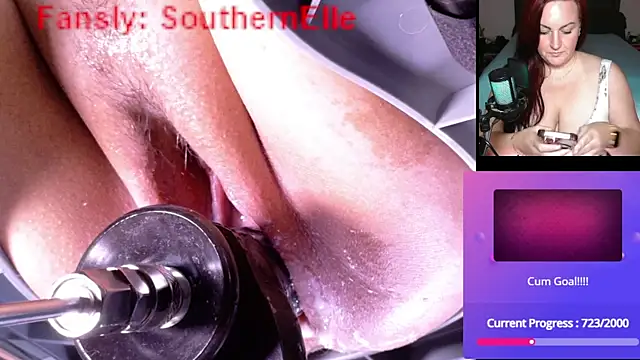 SouthernElle1 webcam
