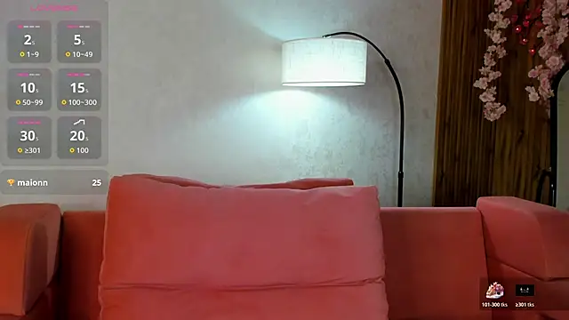 lori_bllossom (F teen) - foot massage