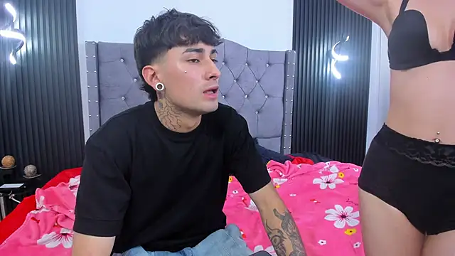 Kenji_n_Rousse webcam