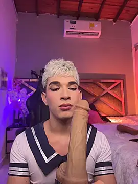 Cherry_zayden_ webcam