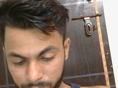 Stubborndesiboy webcam