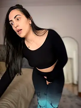 alessandra-a (F young) - DOMI INSIDE MY PUSSY + CTRL LAST TIPPER