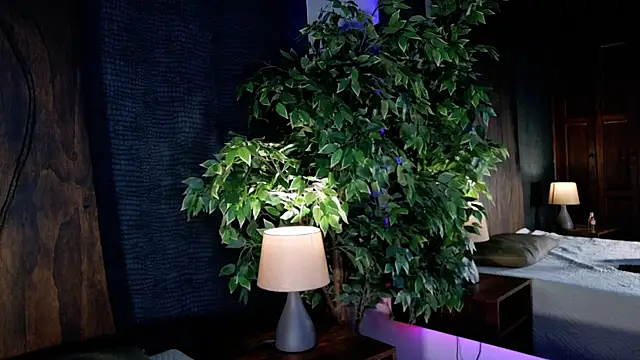 melodyadamss (F teen) - sloopy blowjob