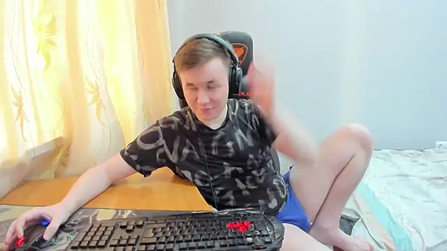 iliaskrislove webcam