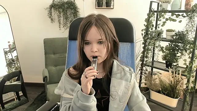 elainebeness (F young) - ghjkkjh