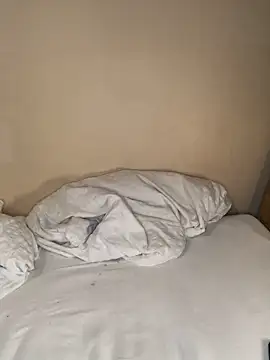 midnight_ballerina_ webcam