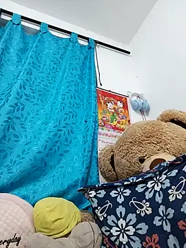 karlythoth@xh webcam