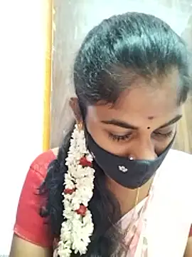 Tamil_Hot_RoyalQueen webcam