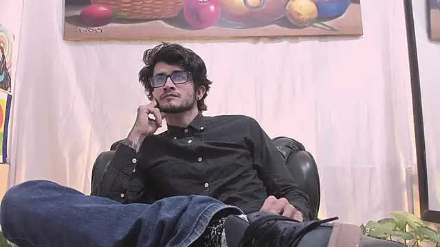 Loggan_donnelly live sex cam