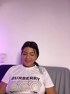 alisson_carolina73 webcam