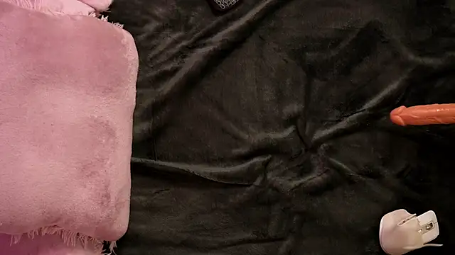 tu_julieta_gh webcam