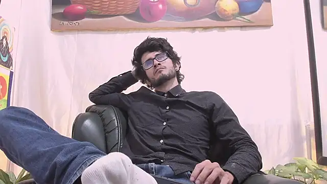 Loggan_donnelly webcam