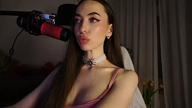 supreme_dominatrix webcam