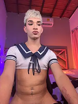 Cherry_zayden_ webcam