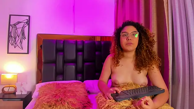 AllisonAdams_ webcam