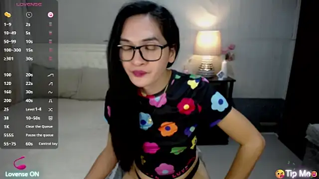 AsianSweetHeartxX webcam