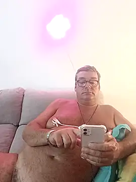 mountjohnxl - MountJohnXL's free webcam - UK Sex Cams