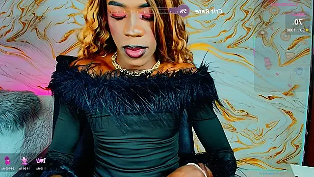 EbonyHansNight webcam