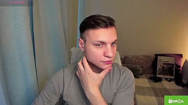 handsome_guy01 webcam