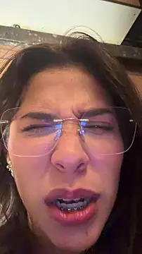 crystal_bunny7 webcam