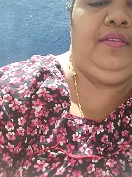 tamilthanushri webcam