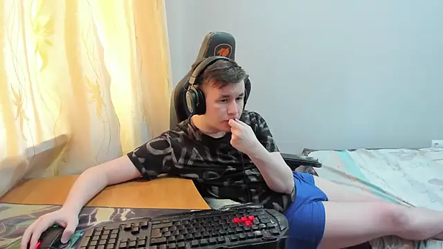 iliaskrislove webcam