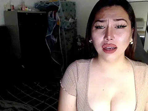 urqueendominant webcam