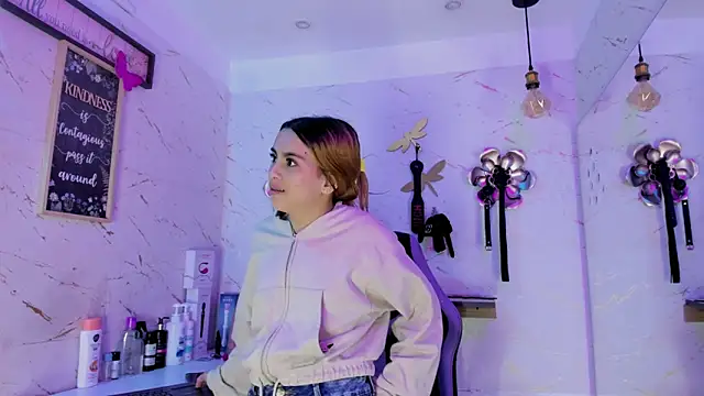 Natasha-Adams webcam