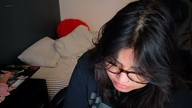 miacanela_xo - Miacanela_xo's free webcam - UK Sex Cams