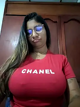 sofythom1 - Sofythom1's free webcam - UK Sex Cams