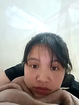 pretty-haert - Pretty-haert's free webcam - UK Sex Cams