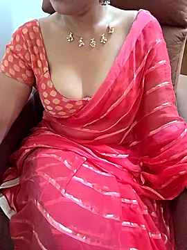 roja-telugu777 (F young) - keep ice cubes on nipples