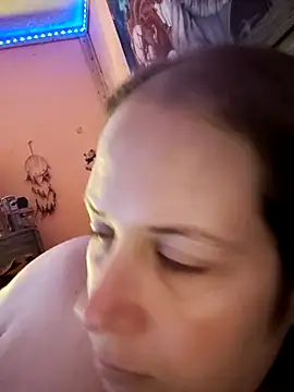 023thickandjuicy07 webcam