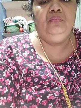 tamilthanushri webcam