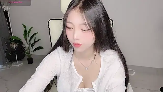 美女Yukiy8877在线直播