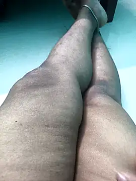 villageanuty (F milf) - Ticket Show