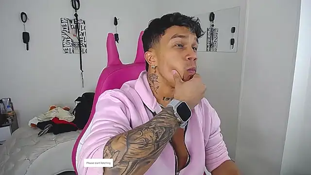 Leonard_Price webcam