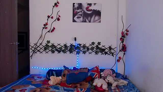 Candyy_doll__ webcam