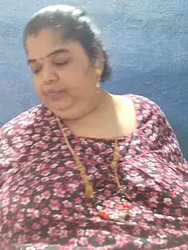 tamilthanushri webcam