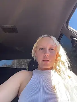 merlindave (F young) - Finger pussy /naked✌️🫦