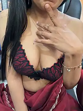 escape_with_me (F young) - 💖full nude & LT gets 5 min lush ctrl💖